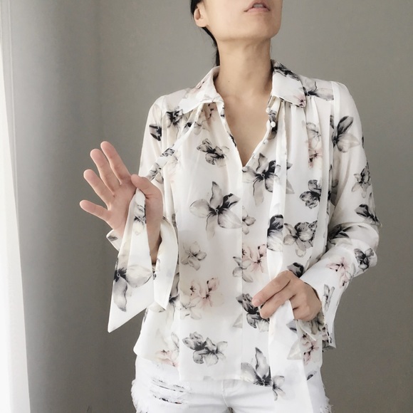 Blair luxe collar with ribbon tie blouse top l1 - Picture 7 of 7